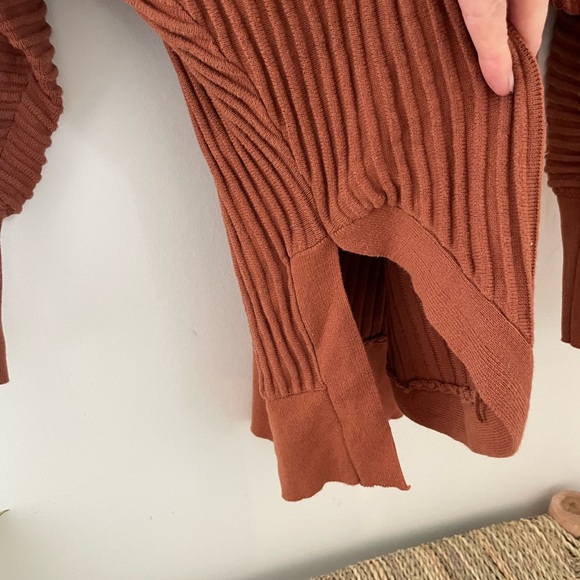 Papillon cozy funnel neck sweater - Picture 3 of 9